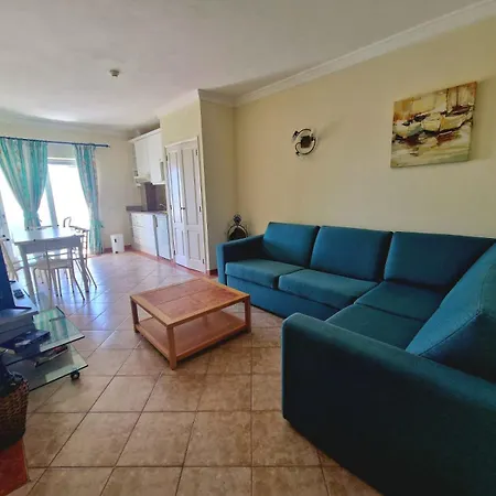 Oura Sunset Appartement *