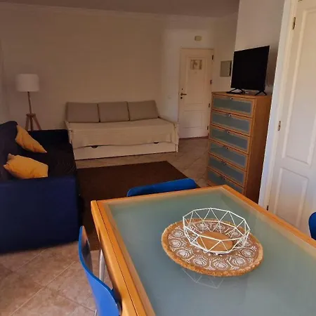 Oura Sunset Appartement *