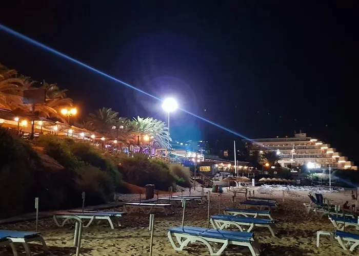 Oura Sunset Apartamento