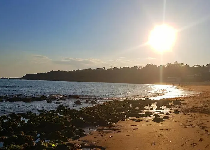 Oura Sunset Apartamento