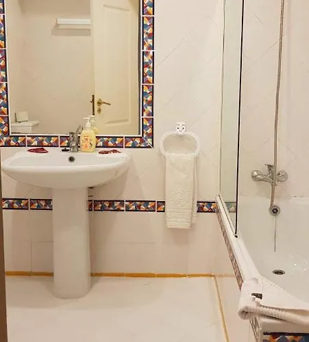 Oura Sunset Apartamento *