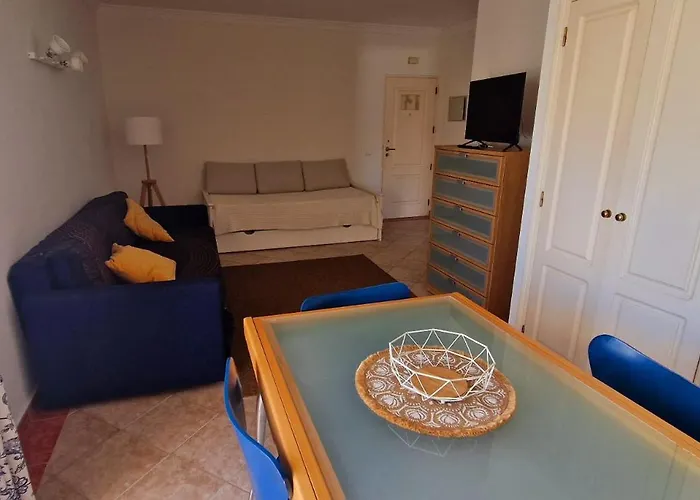 Oura Sunset Apartamento *